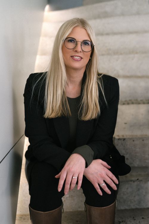 Heidi Blaschek Portrait